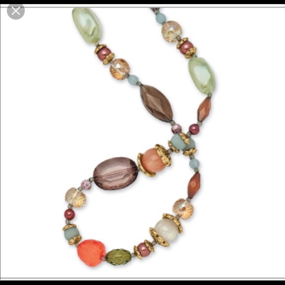 Shade of Chic Necklace
